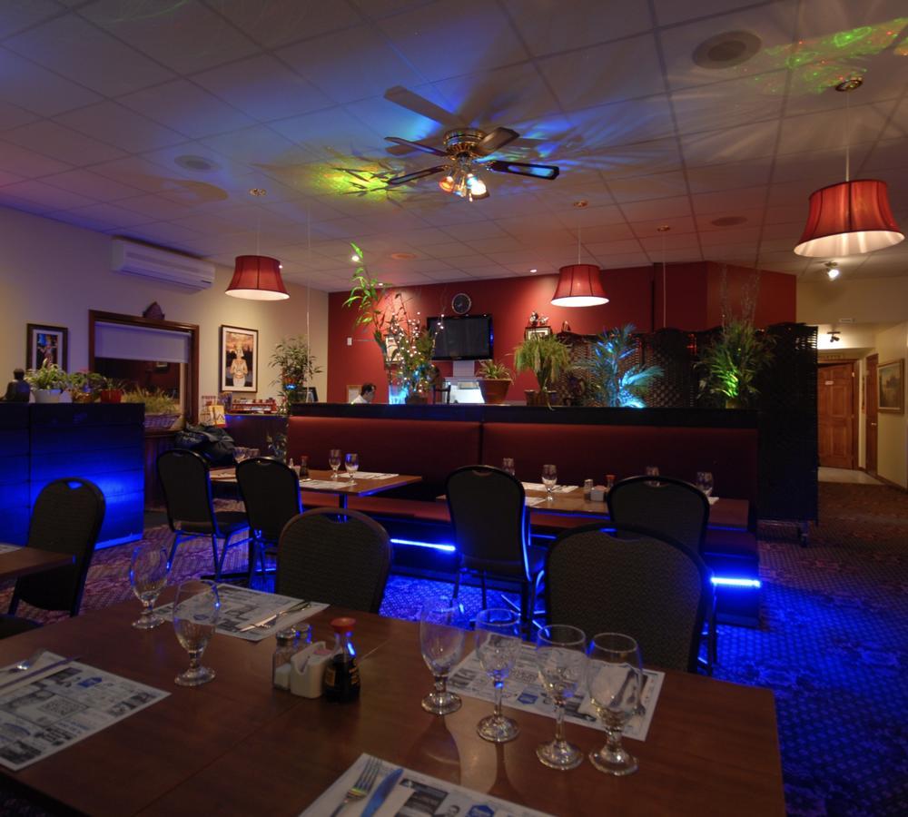 Motel Et Condo Chez Charley Sainte-Anne-de-Beaupré エクステリア 写真